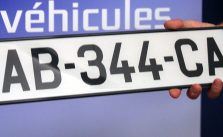 How to choose the right car license plate?