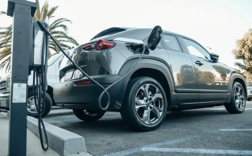 Voiture électrique : Louez avant d’acheter