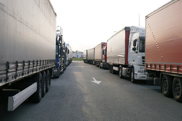 Essais routiers et essai Tesla